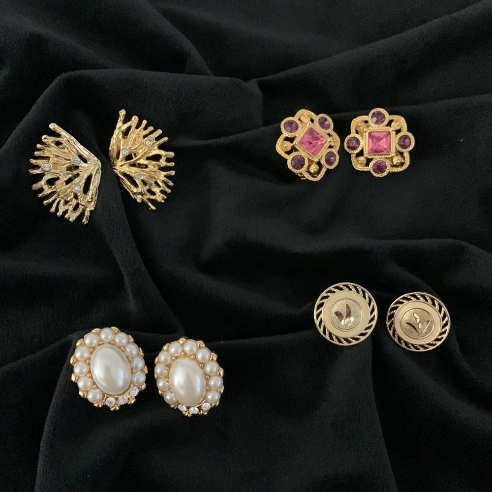 Clip On Earrings Gold Tone Textured Rhinestones Faux Pearls Lot of 4 Vintage